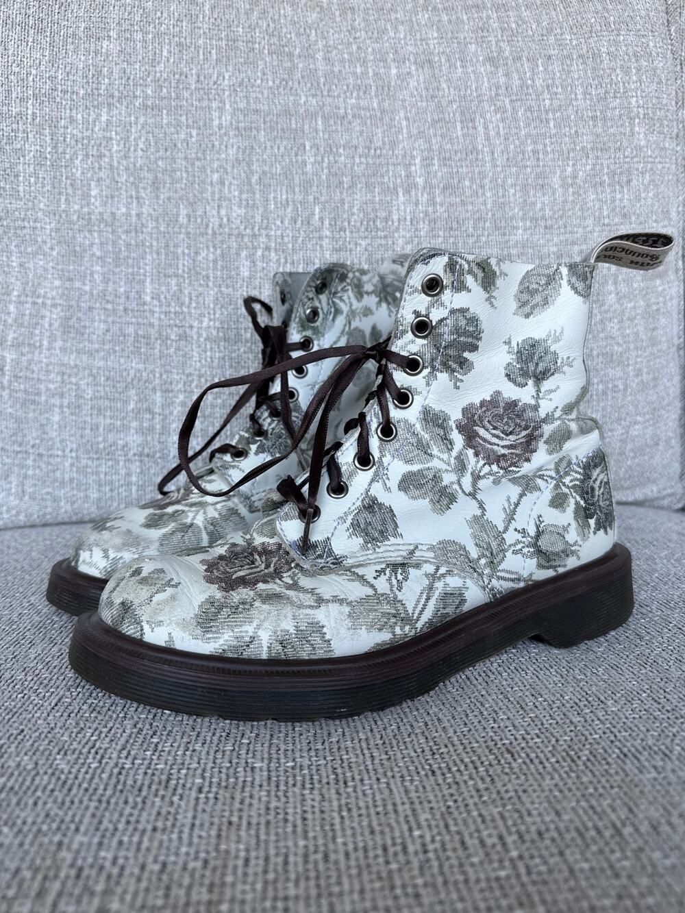 Doc Marten White Tapestry Pascal Boots